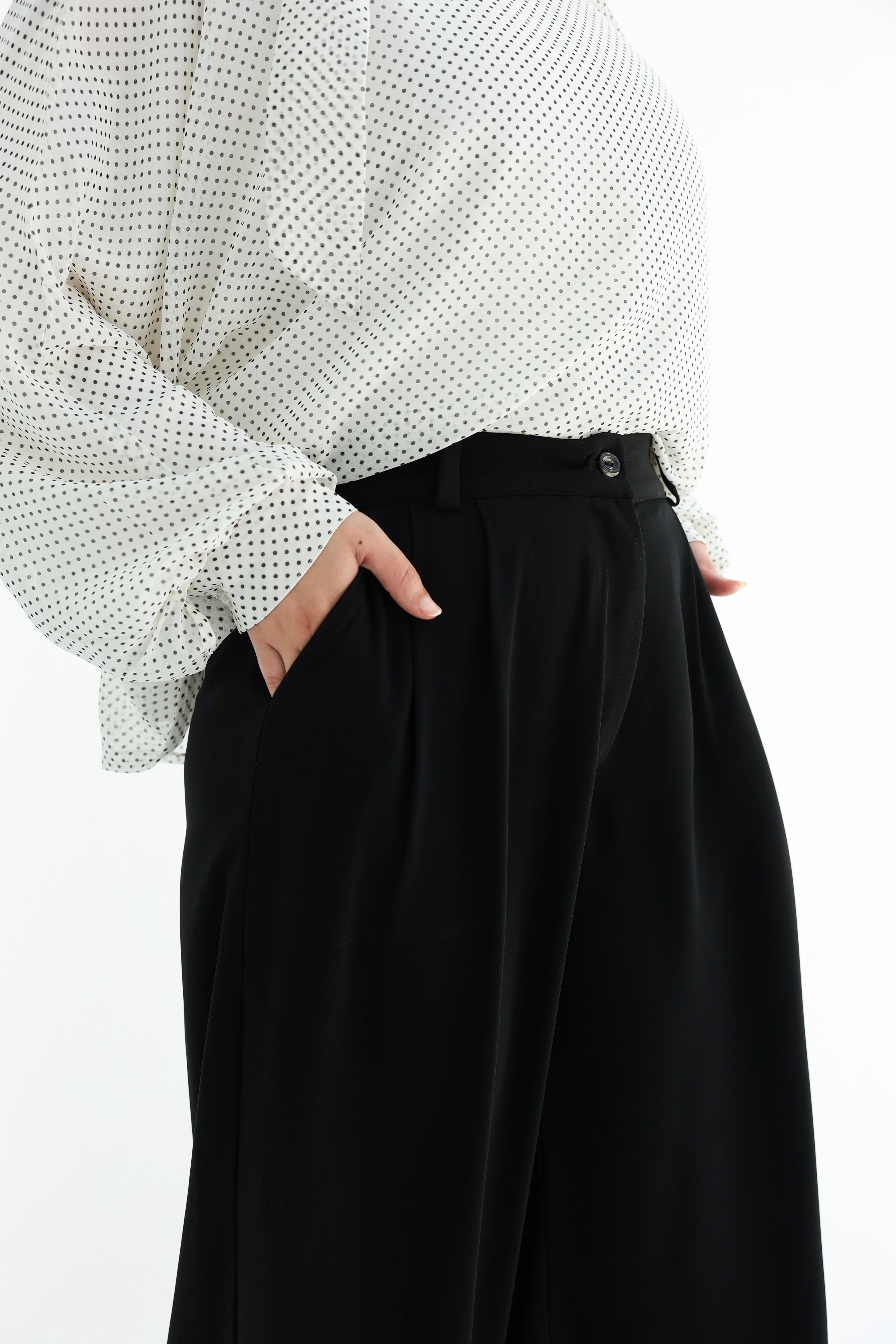 Wide - leg pants