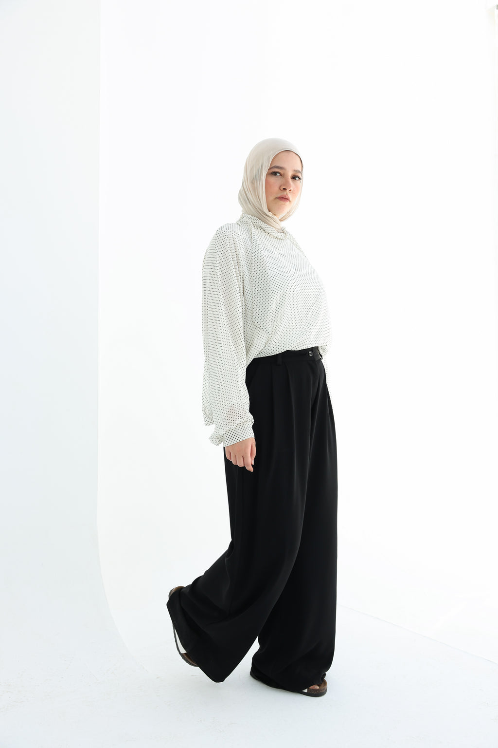 Wide - leg pants