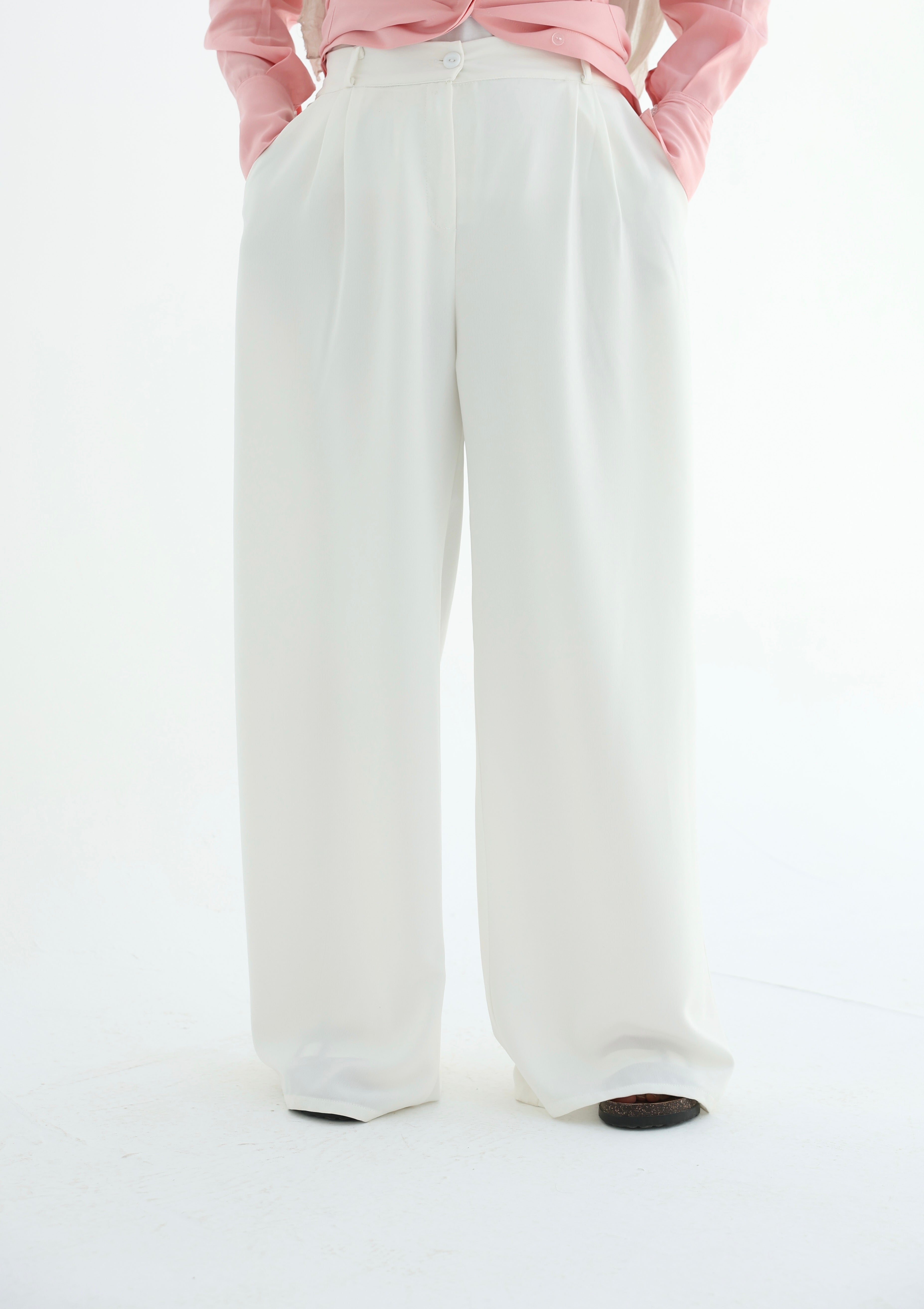 Wide - leg pants