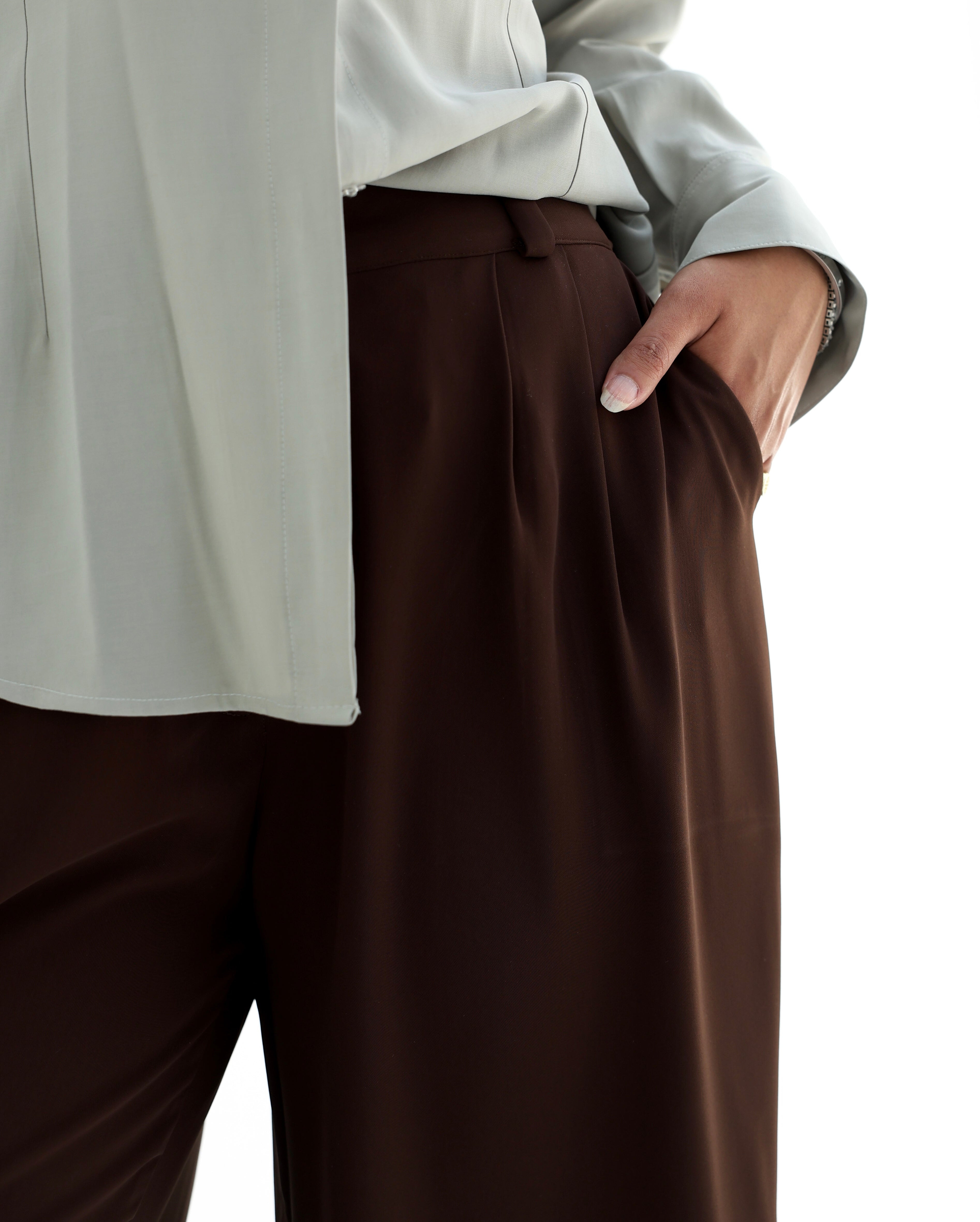 Wide - leg pants
